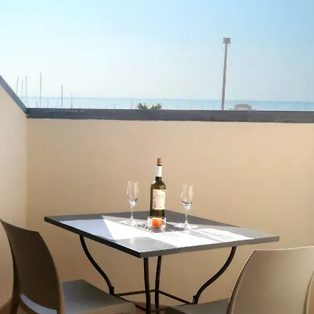 Locazione Turistica Mansarda Sul Mare 公寓 *